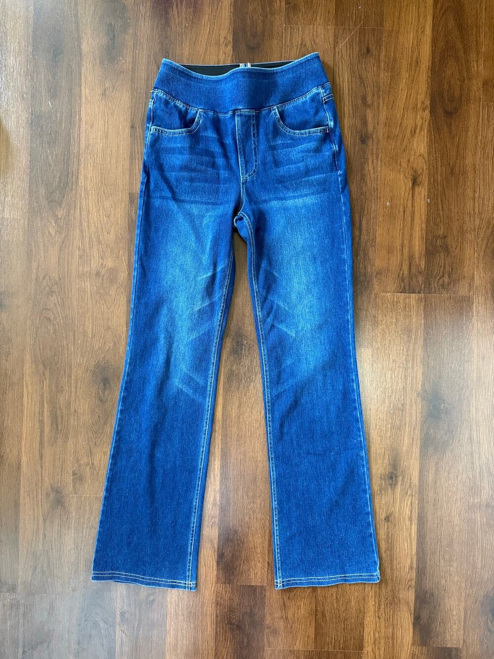 Halara Flex High Waisted Casual Bootcut Jeans Sz S Med Wash Pull On Minimalist